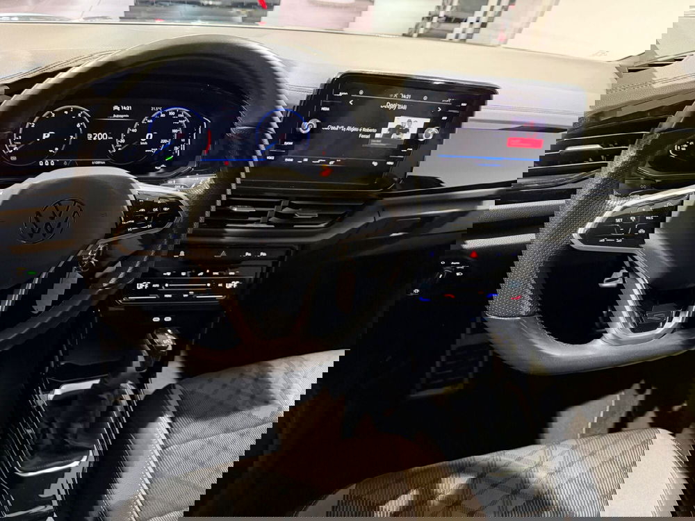 Volkswagen T-Roc usata a Genova (12)