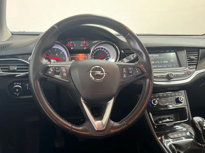 Opel Astra usata a Roma (12)