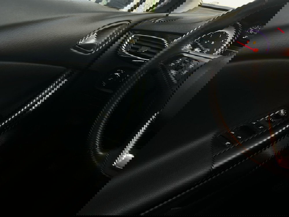 Opel Astra usata a Roma (14)