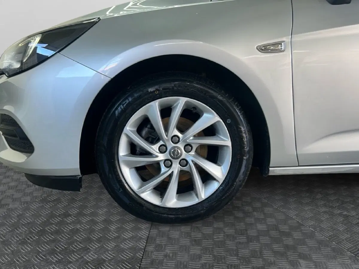 Opel Astra usata a Roma (9)