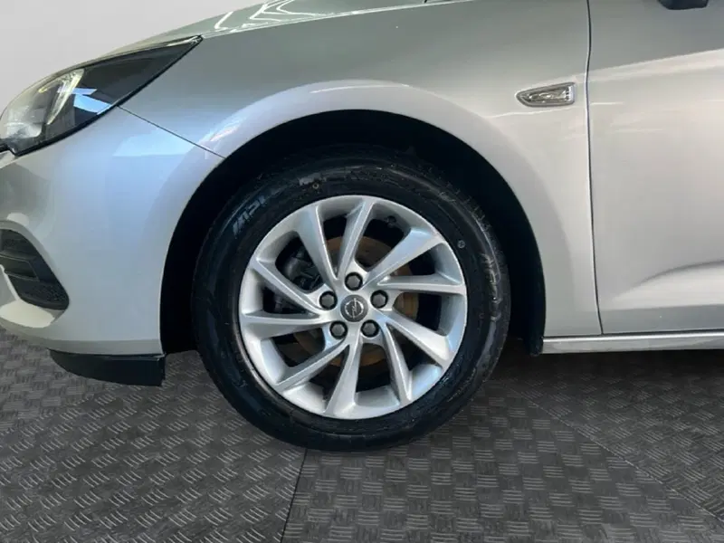 Opel Astra usata a Roma (9)