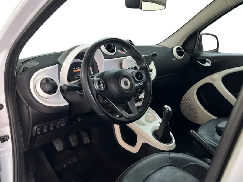 smart forfour usata a Roma (15)