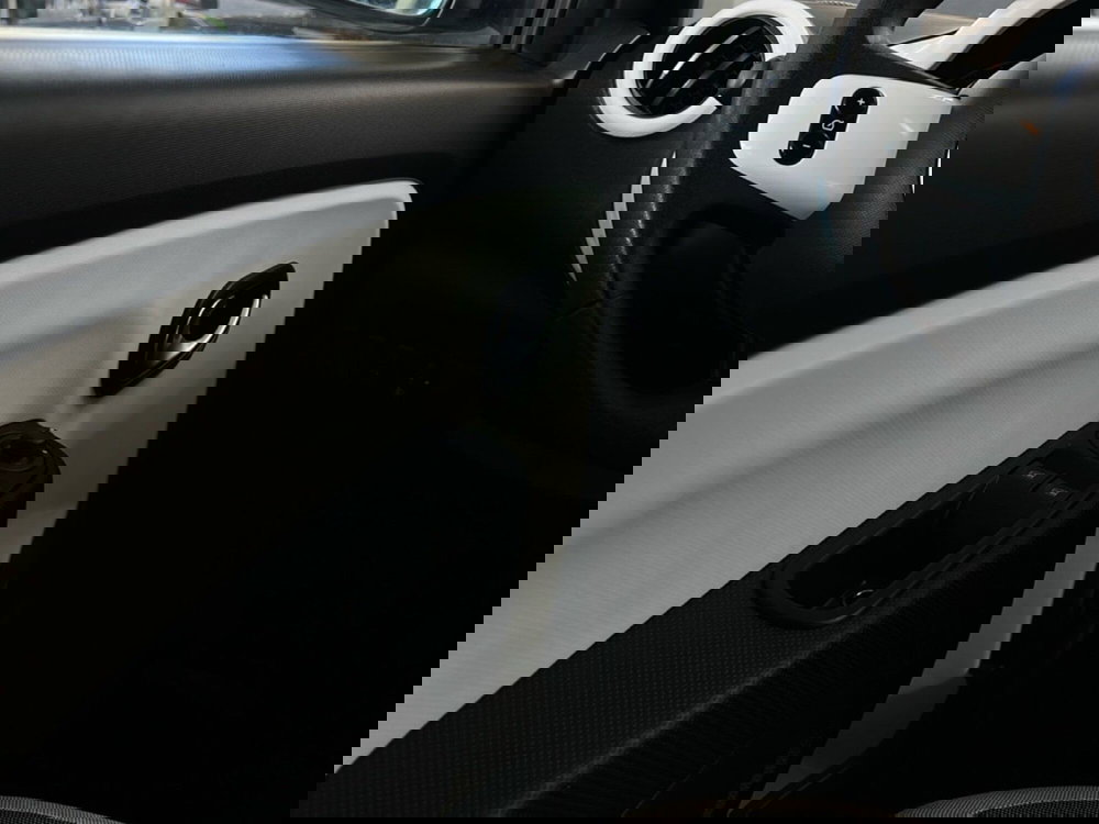 Renault Twingo usata a Roma (13)