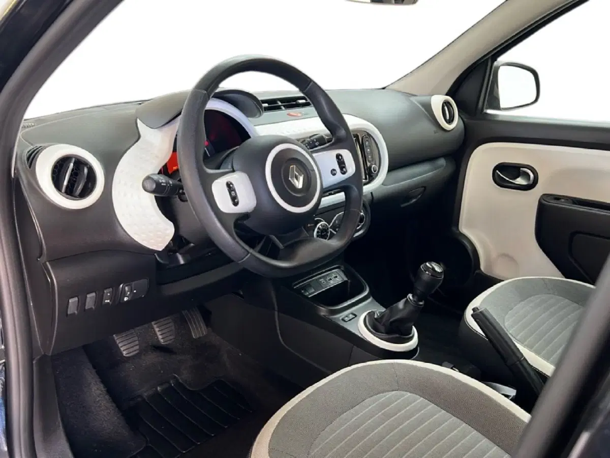 Renault Twingo usata a Roma (15)