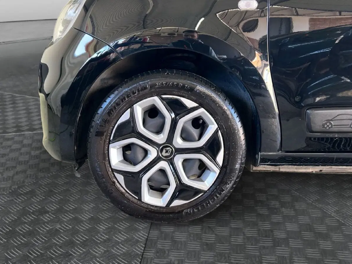 Renault Twingo usata a Roma (9)