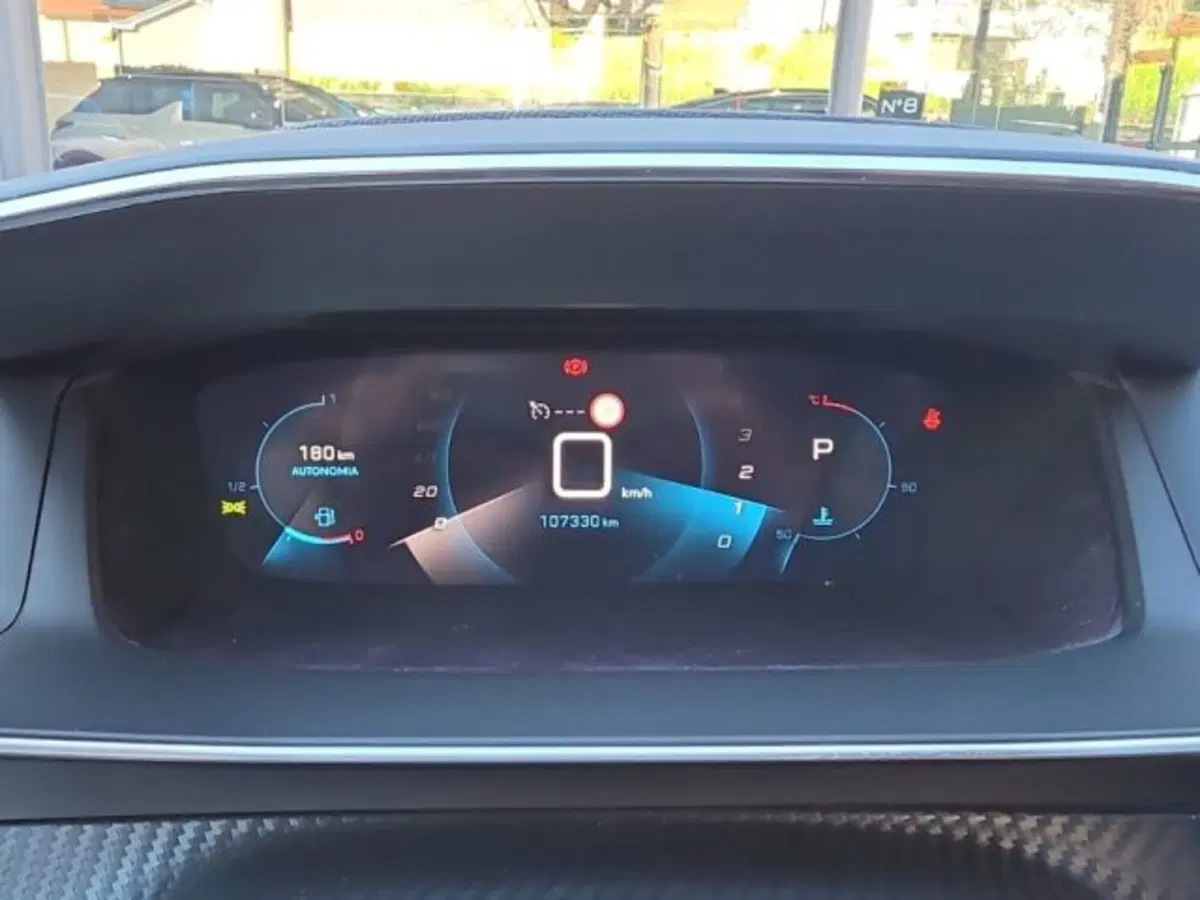 Peugeot 2008 usata a Monza e Brianza (12)