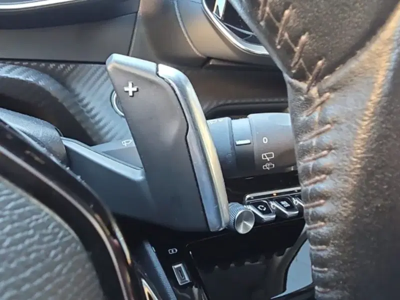 Peugeot 2008 usata a Monza e Brianza (16)