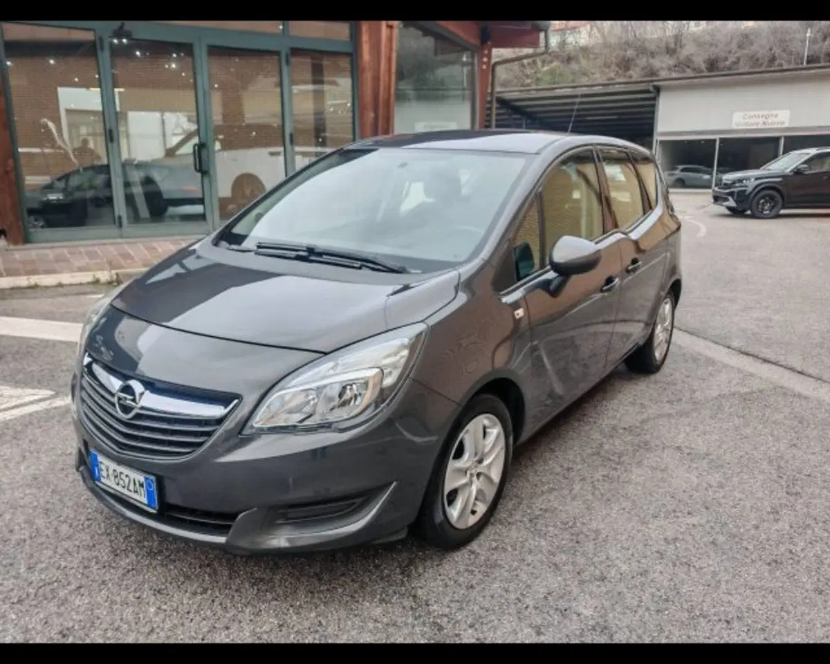 Opel Meriva usata a Potenza