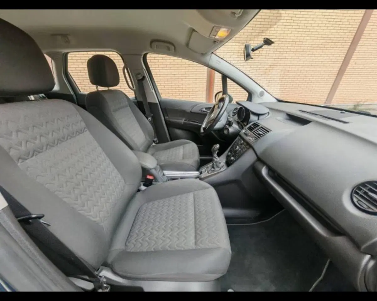 Opel Meriva usata a Potenza (14)