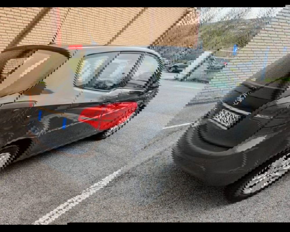 Opel Meriva usata a Potenza (5)