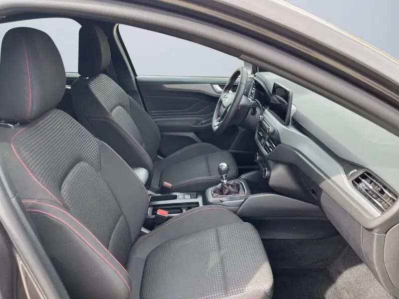 Ford Focus usata a Milano (16)