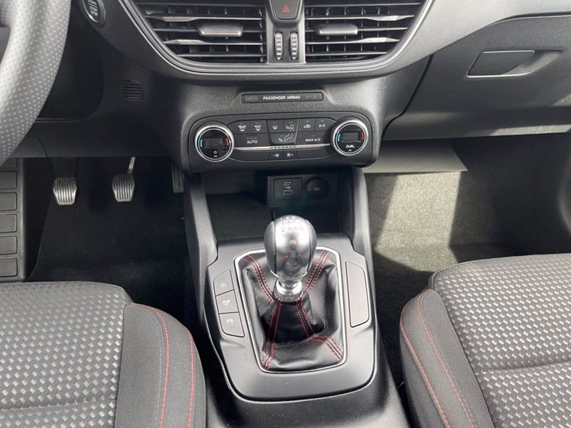 Ford Focus usata a Milano (17)