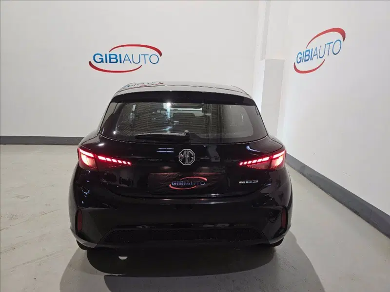 Mg MG3 usata a Palermo (8)