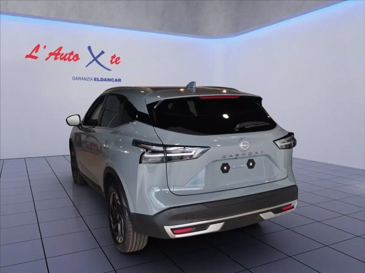 Nissan Qashqai nuova a Milano (3)