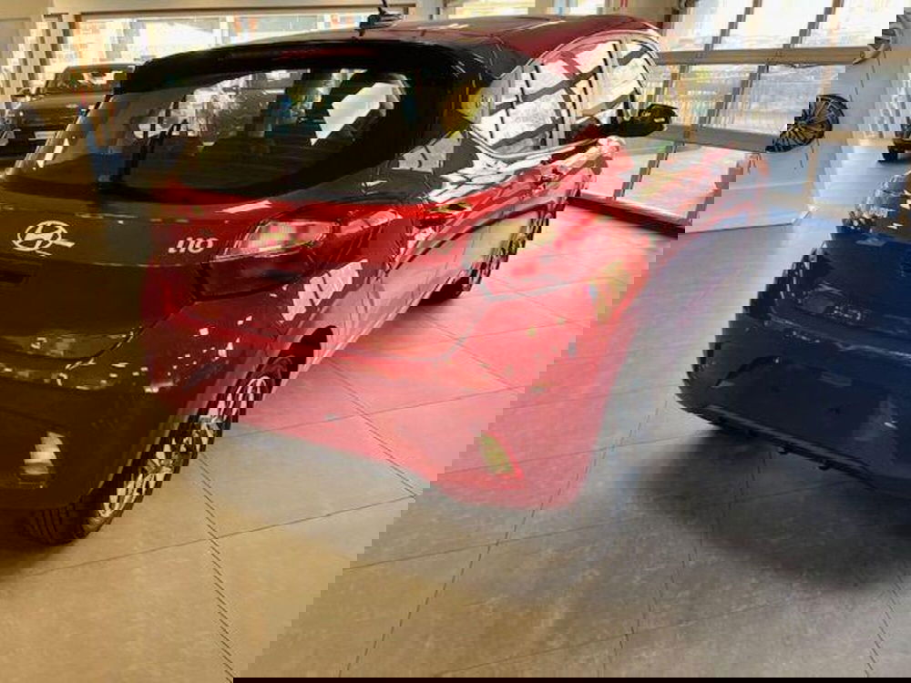 Hyundai i10 nuova a Verbano Cusio Ossola (8)