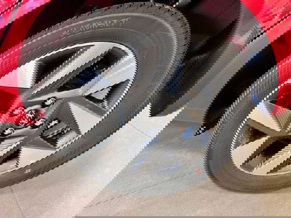 Hyundai i10 nuova a Verbano Cusio Ossola (9)