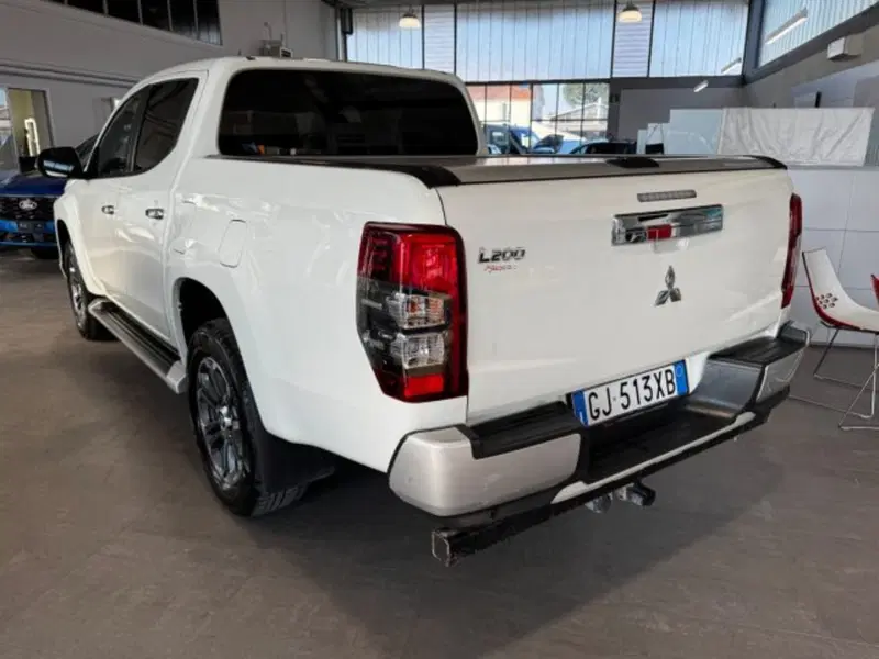 Mitsubishi L200 usata a Bologna (8)