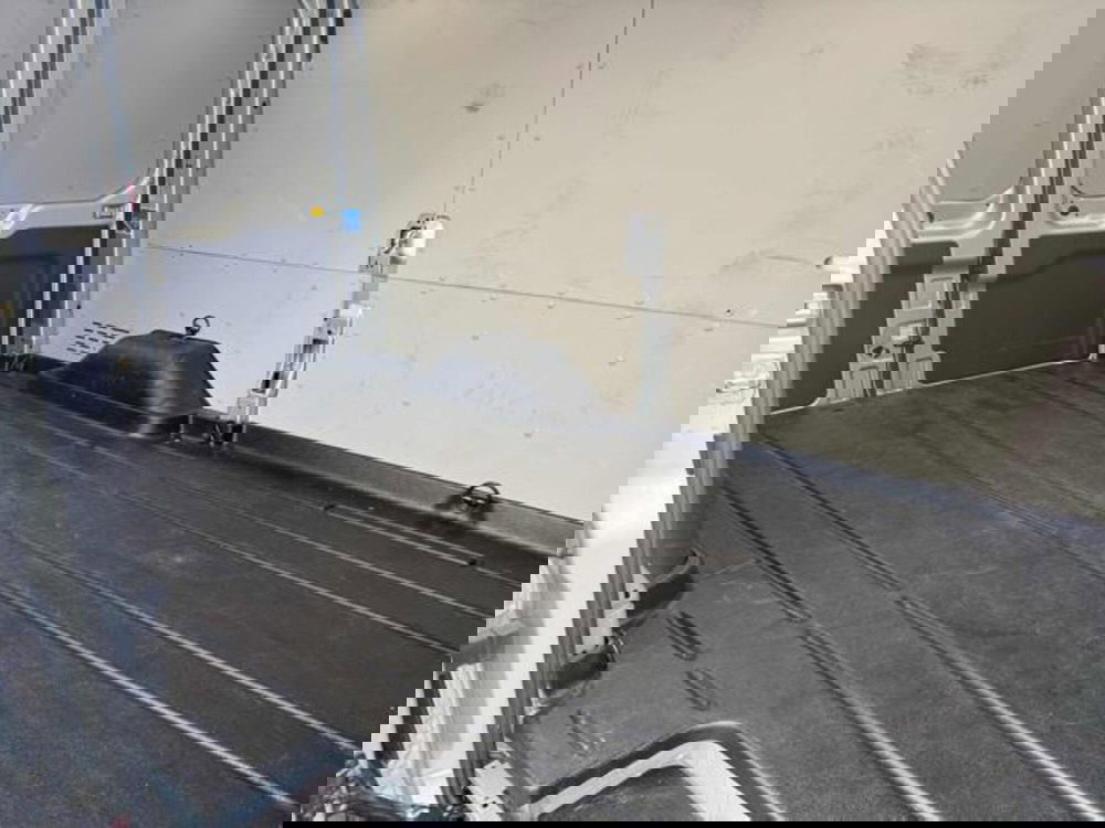 Ford E-Transit Furgone usata a Bologna (9)