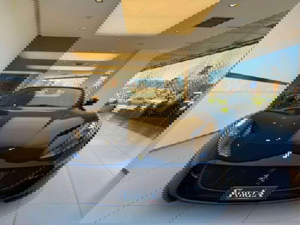 Ferrari 812 Spider usata a Torino (2)