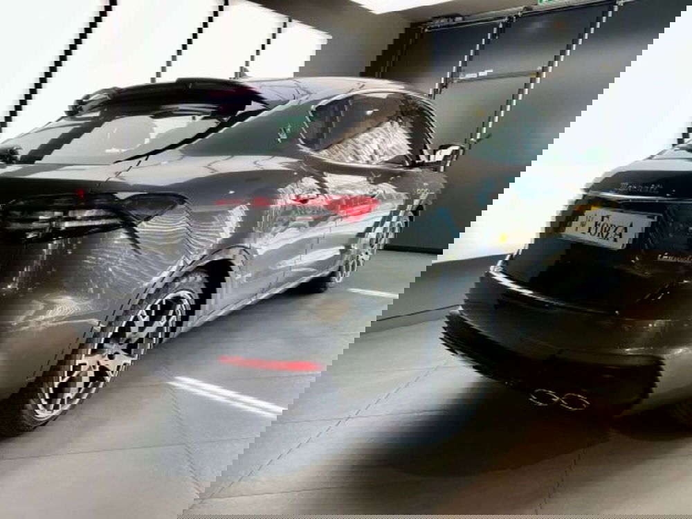 Maserati Levante usata a Torino (8)