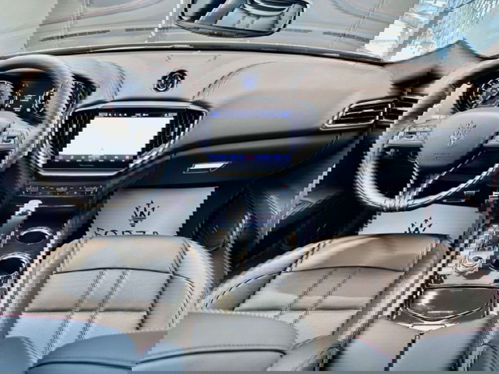 Maserati Ghibli nuova a Torino (10)