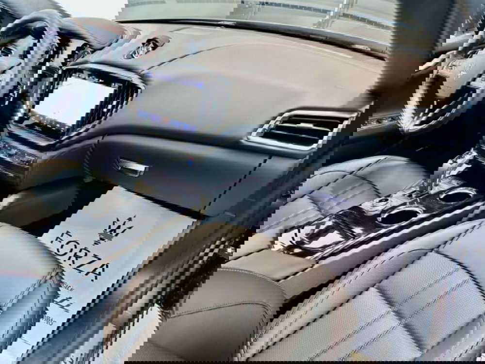 Maserati Ghibli nuova a Torino (13)