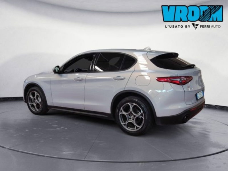 Alfa Romeo Stelvio usata a Padova (8)