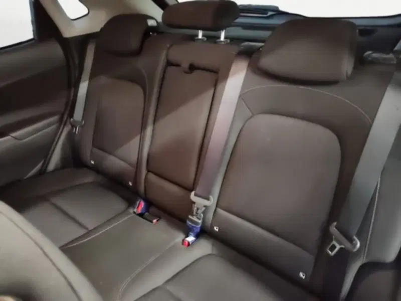 Hyundai Kona usata a Padova (10)