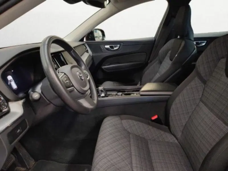 Volvo XC60 usata a Padova (8)
