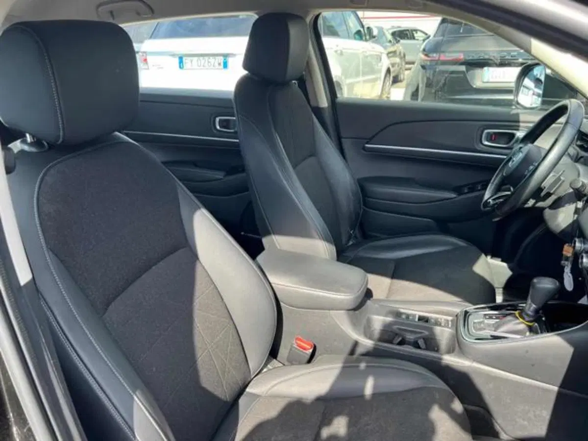 Honda HR-V usata a Lucca (9)