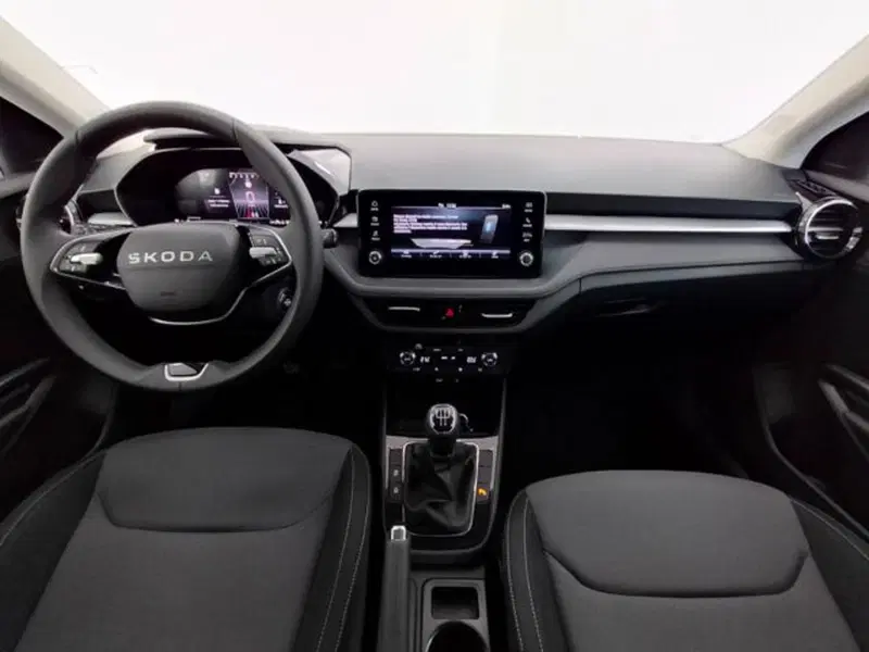 Skoda Fabia nuova a Como (4)