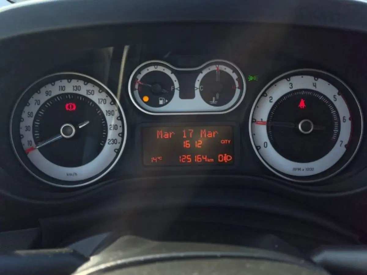 Fiat 500L usata a Ancona (12)