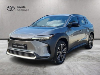 Toyota bZ4X ev Lounge awd-i 218cv del 2023 usata a Roma
