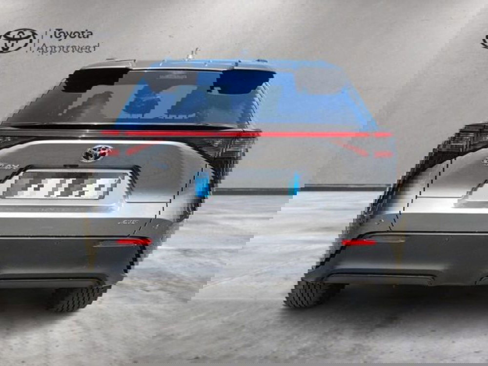 Toyota bZ4X usata a Roma (12)