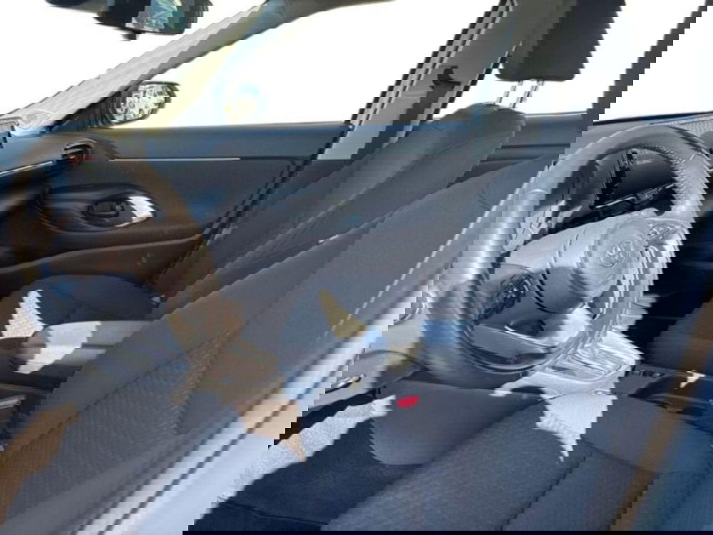 Toyota Yaris Cross usata a Roma (16)