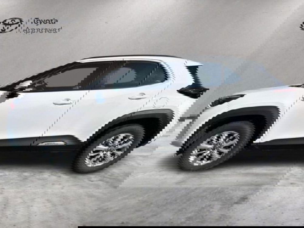 Toyota Yaris Cross usata a Roma (3)