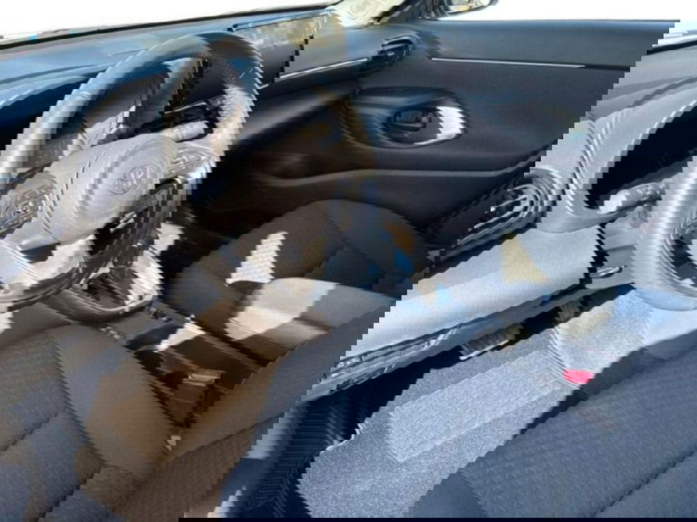 Toyota Yaris Cross usata a Roma (7)