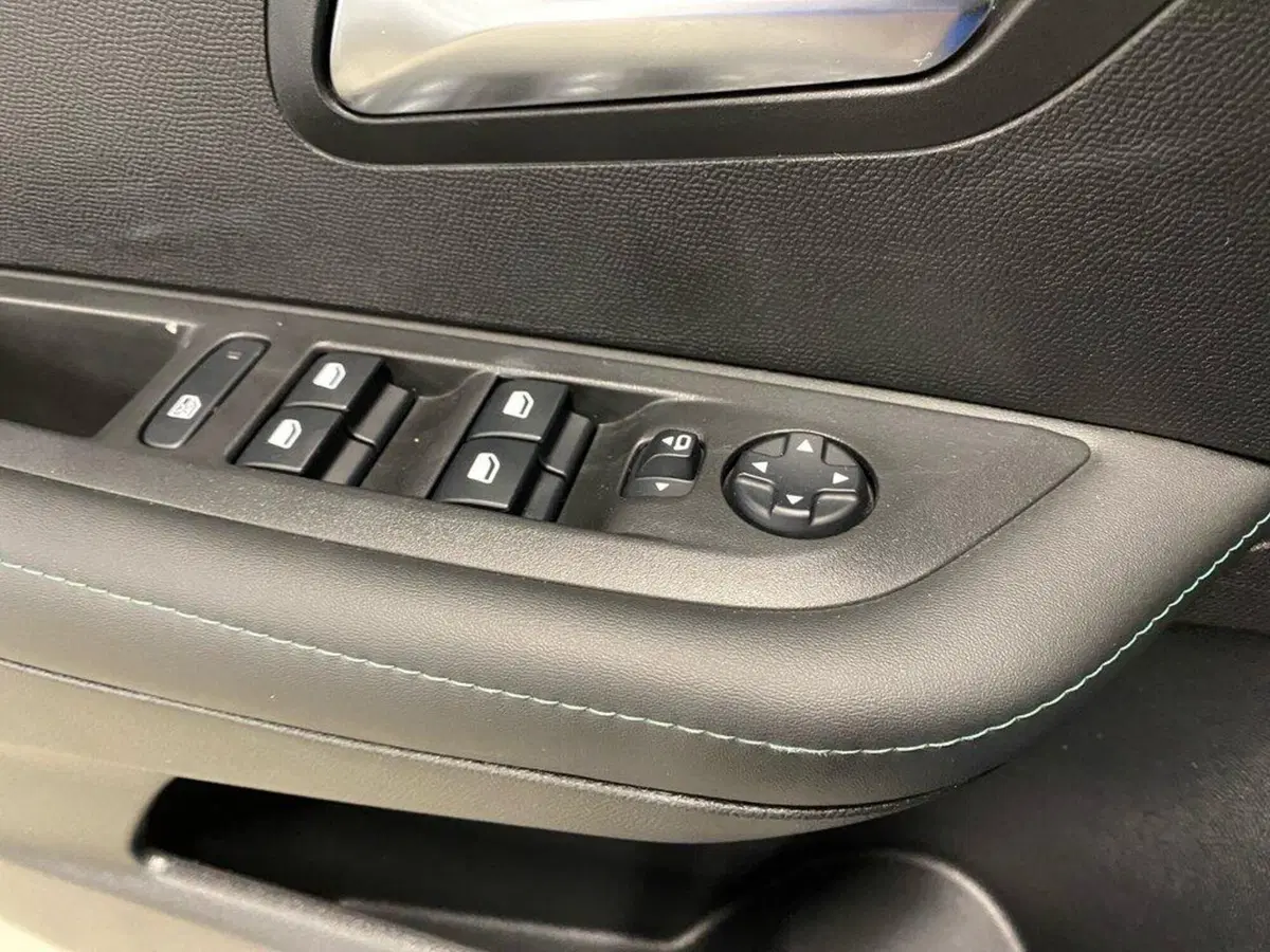 Peugeot 208 usata a Torino (13)