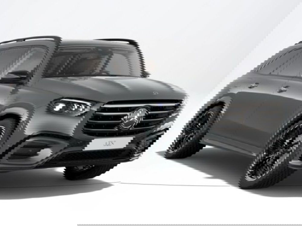 Mercedes-Benz GLS SUV nuova a Verona