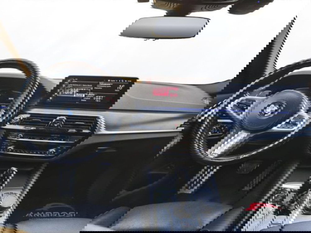 BMW Serie 5 usata a Perugia (15)