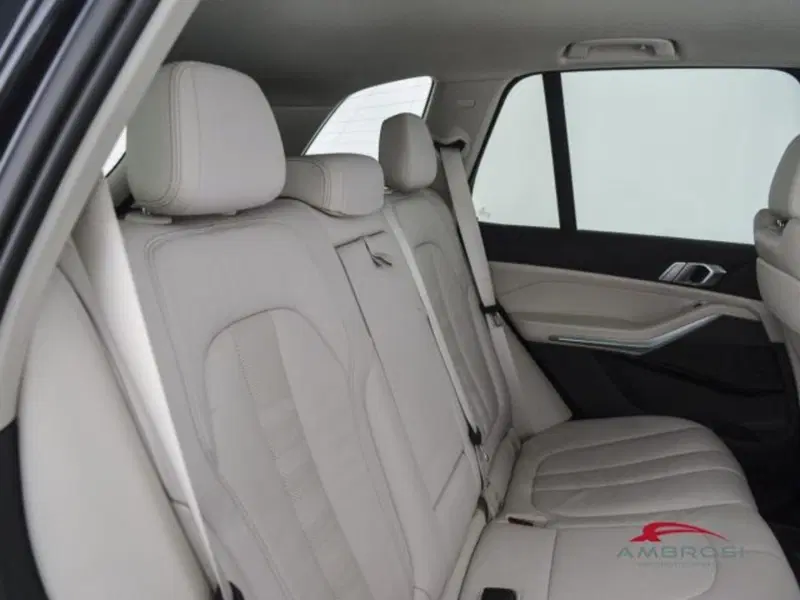 BMW X5 usata a Perugia (11)