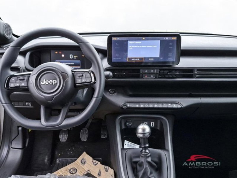 Jeep Avenger nuova a Perugia (15)