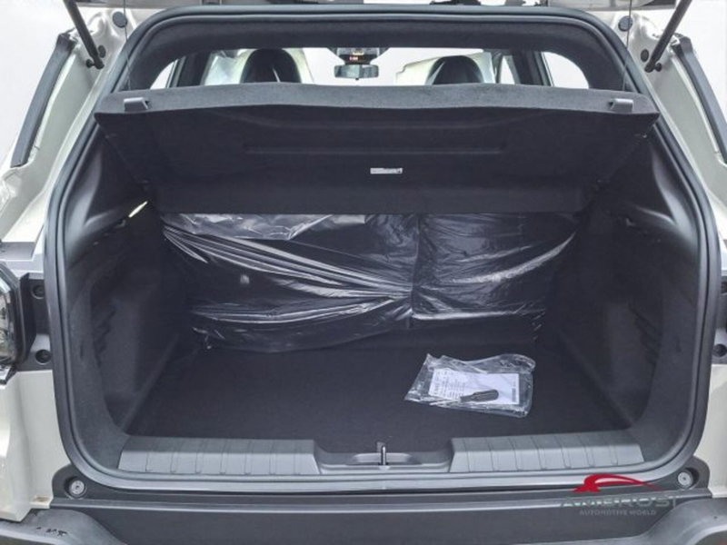 Jeep Avenger nuova a Perugia (9)