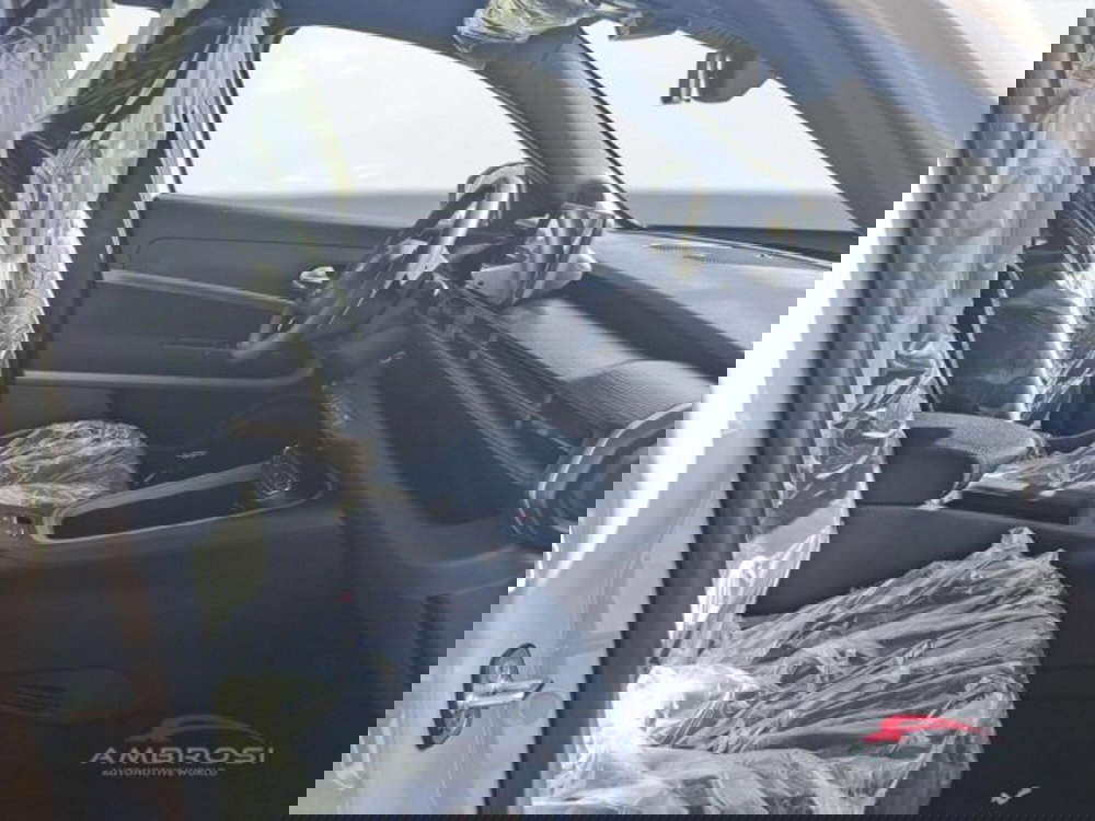 Jeep Avenger nuova a Perugia (12)