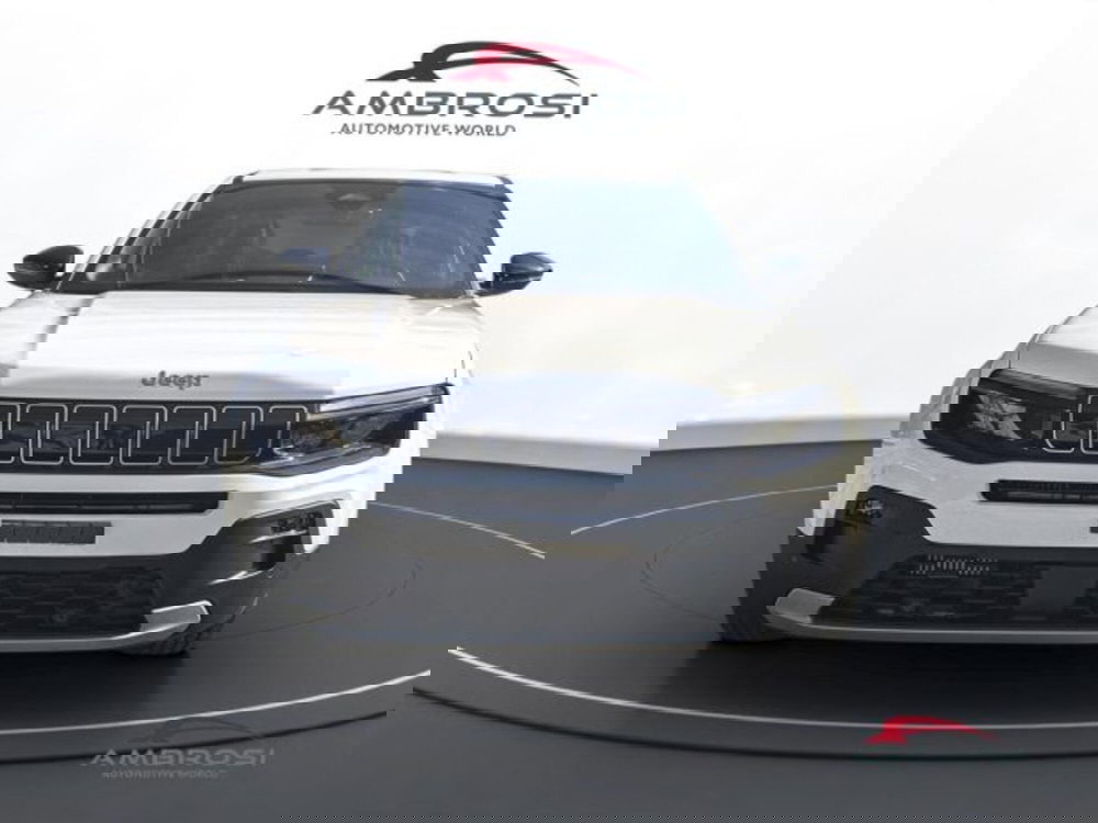 Jeep Avenger nuova a Perugia (7)