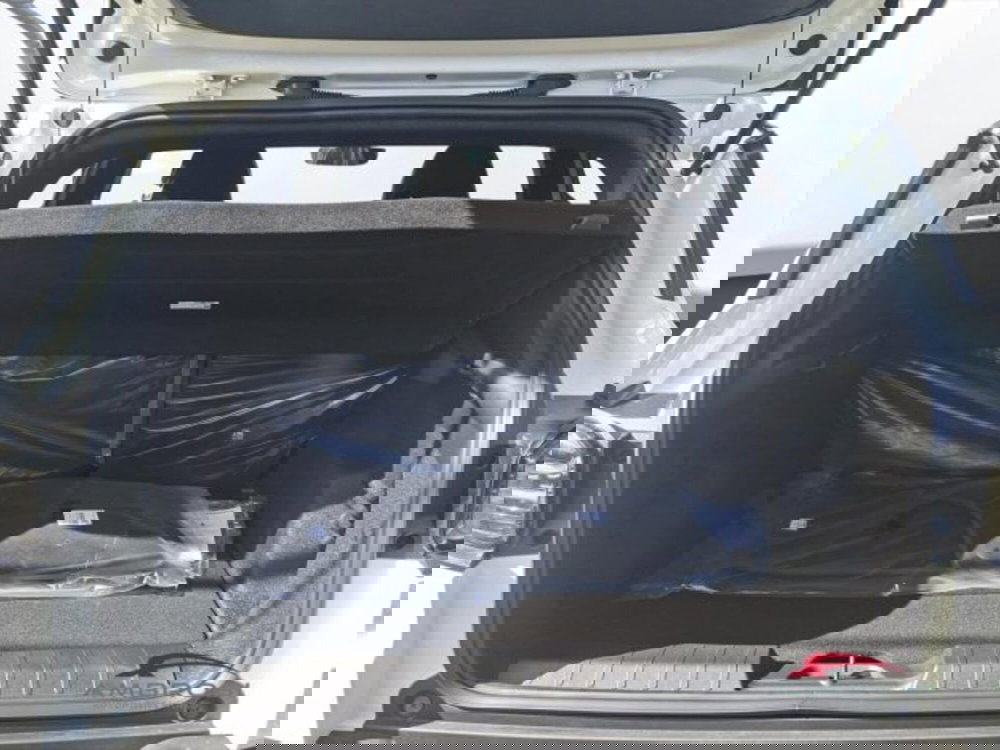 Jeep Avenger nuova a Perugia (9)