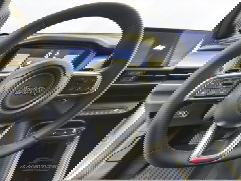 Jeep Avenger nuova a Perugia (14)