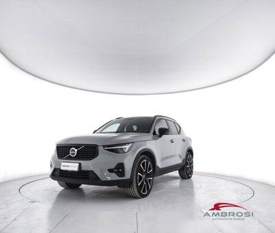 Volvo XC40 B3 automatico Ultimate Dark N1 del 2023 usata a Corciano