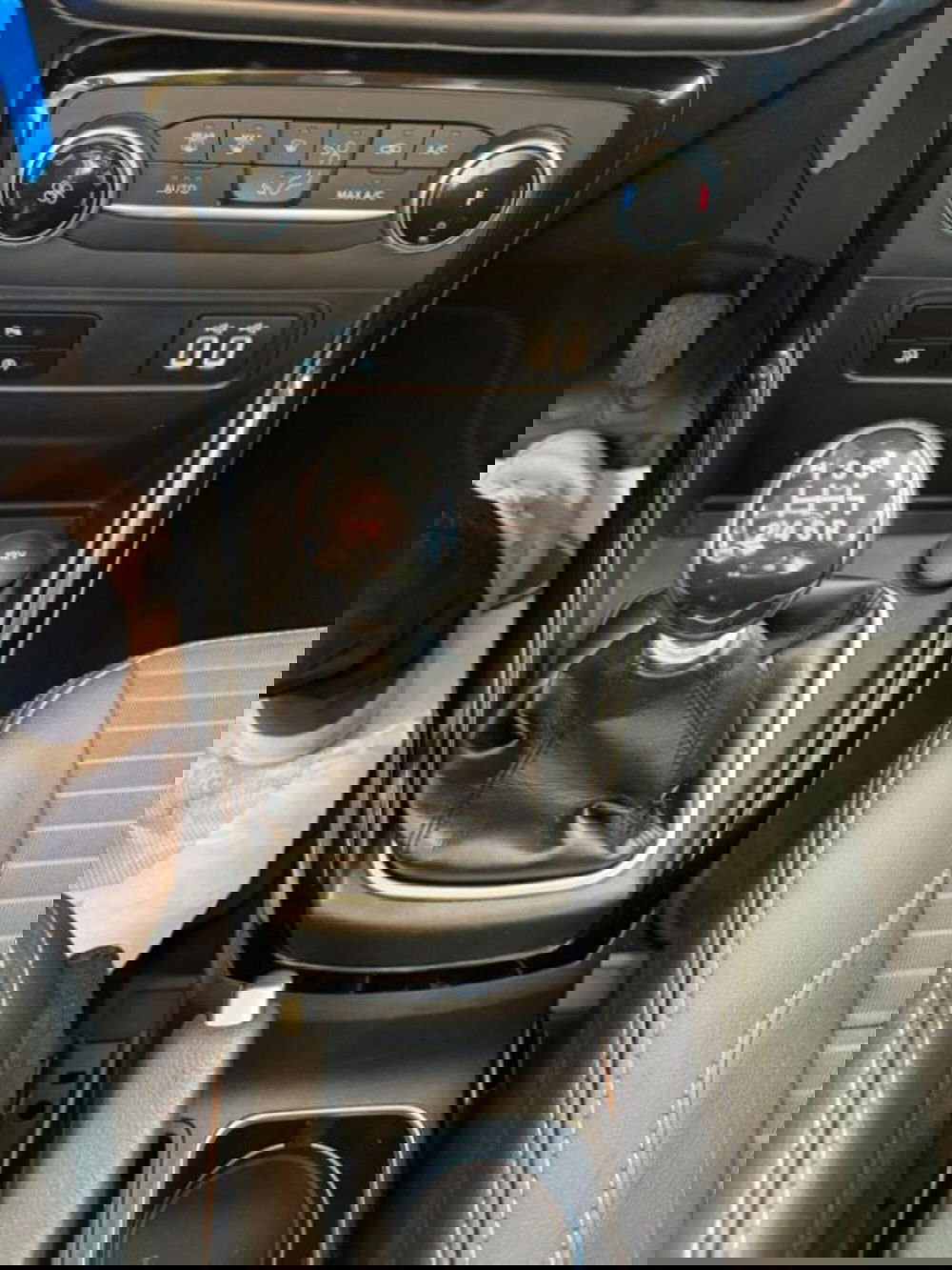 Ford EcoSport usata a Lodi (11)