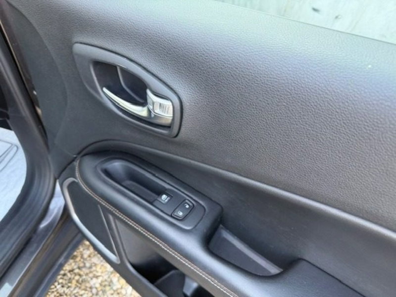 Jeep Compass usata a Prato (9)